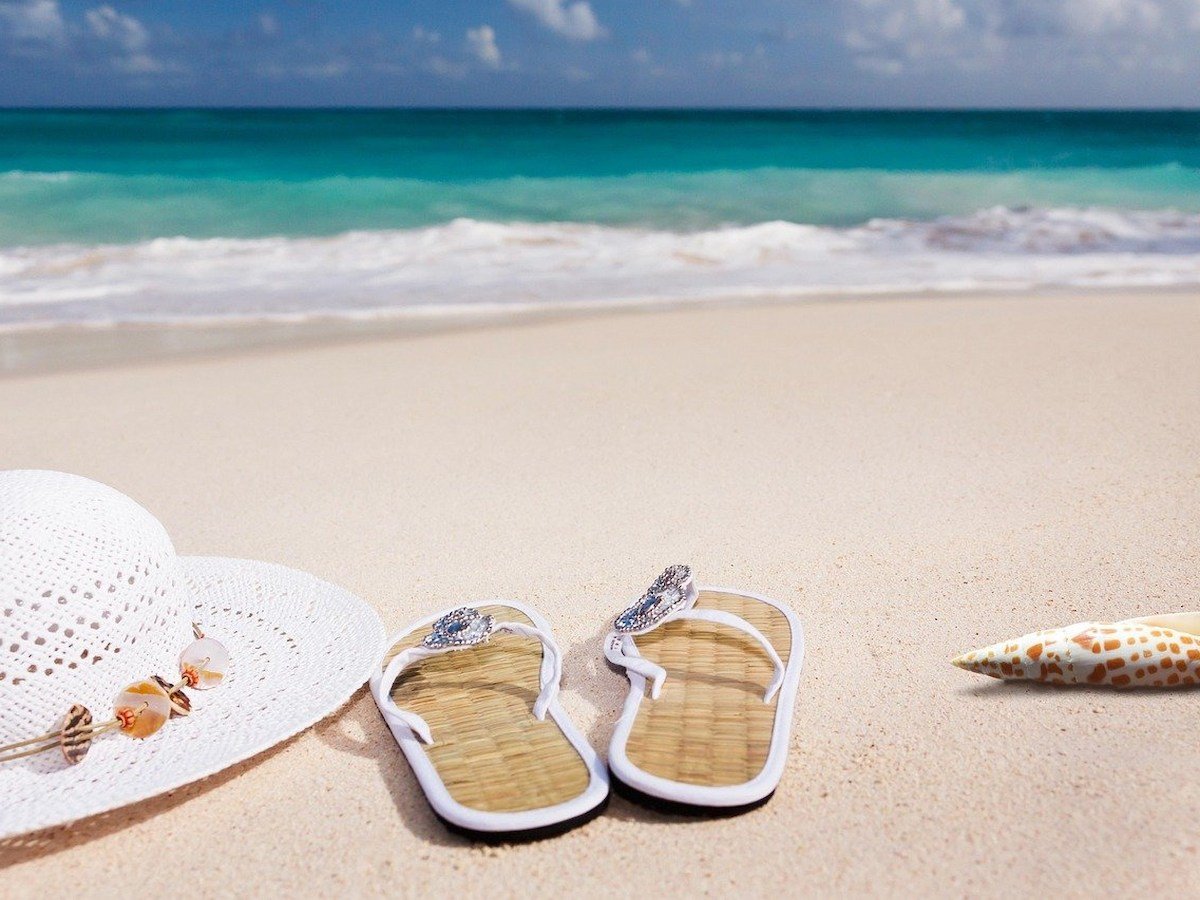phuket karon beach